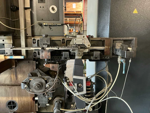 2001 böhler mc83 buigautomaat - afbeelding 19 van  23