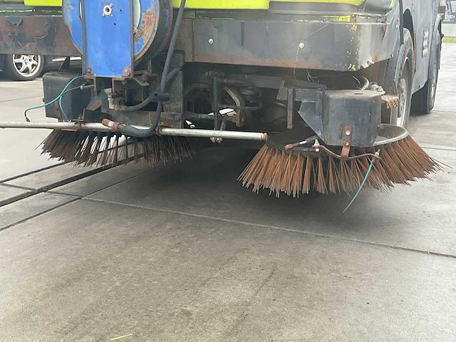 2001 bucher citycat 5000 straatveegmachine - afbeelding 3 van  35