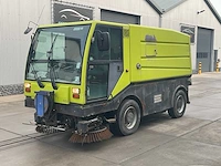 2001 bucher citycat 5000 straatveegmachine