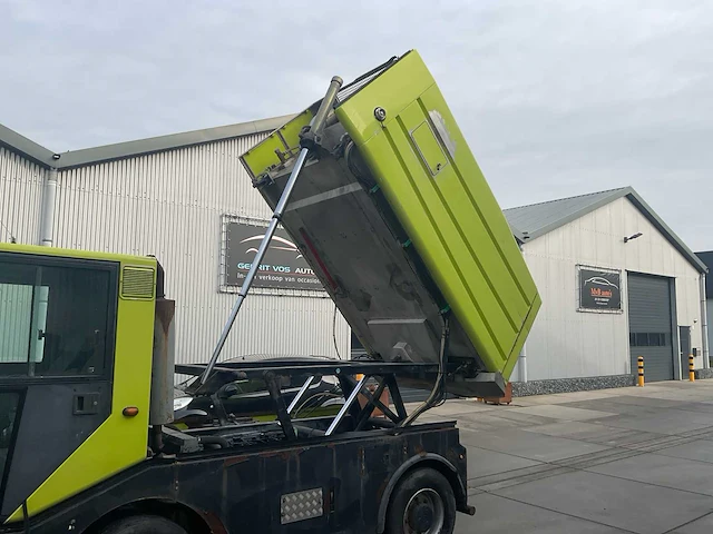 2001 bucher citycat 5000 straatveegmachine - afbeelding 16 van  35