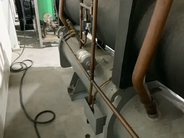 2001 carrier 30hxc190 watergekoelde koelinstallaties - afbeelding 3 van  17