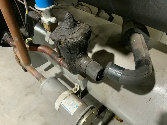 2001 carrier 30hxc190 watergekoelde koelinstallaties - afbeelding 4 van  17