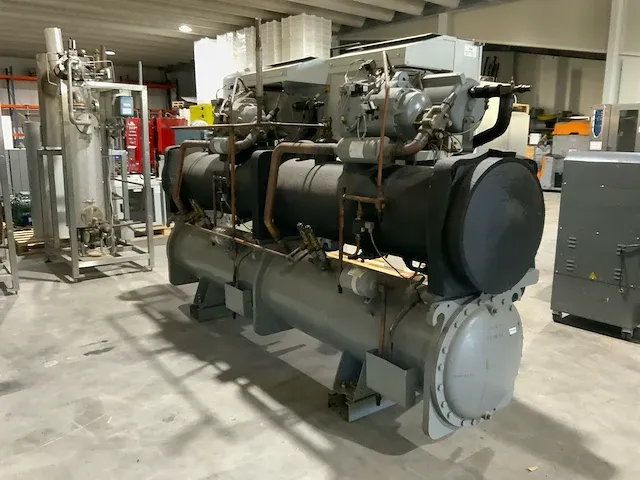 2001 carrier 30hxc190 watergekoelde koelinstallaties - afbeelding 17 van  23