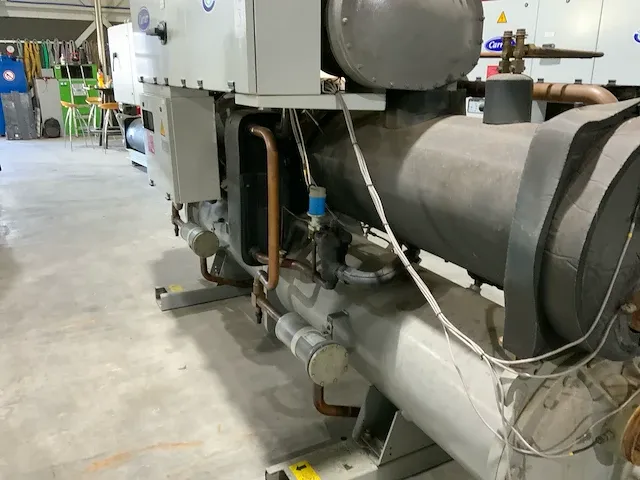 2001 carrier 30hxc190 watergekoelde koelinstallaties - afbeelding 20 van  23