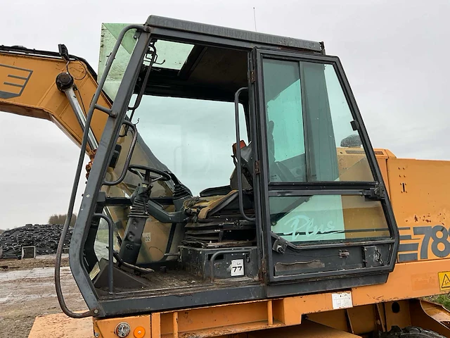 2001 case 788p banden graafmachine - afbeelding 16 van  32