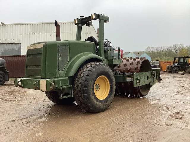 2001 caterpillar verdichtingswals - afbeelding 17 van  17