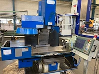 2001 cinch-mill 30 cnc universele bewerkingscentra - afbeelding 1 van  19