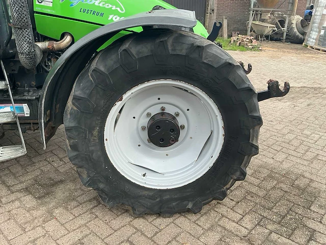 2001 deutz-fahr agrotron 100 vierwielaangedreven landbouwtractor - afbeelding 16 van  45