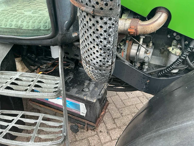 2001 deutz-fahr agrotron 100 vierwielaangedreven landbouwtractor - afbeelding 18 van  45