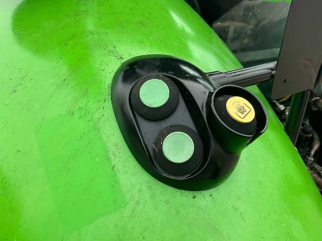2001 deutz-fahr agrotron 100 vierwielaangedreven landbouwtractor - afbeelding 37 van  45