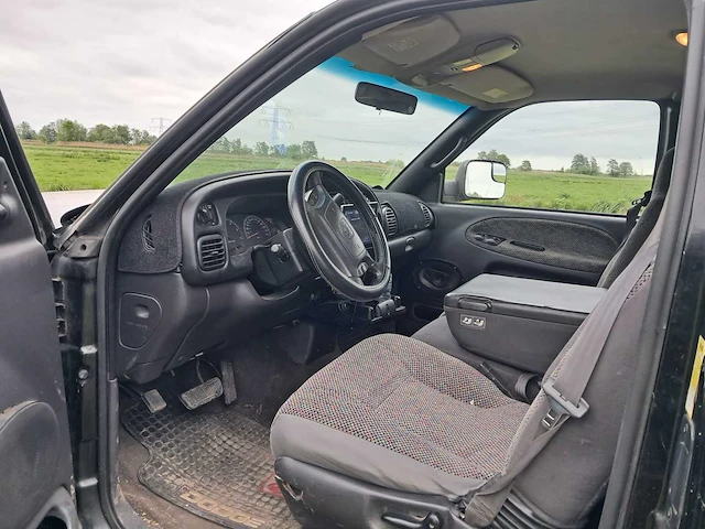 2001 dodge ram 1500 v8 personenauto - afbeelding 18 van  19