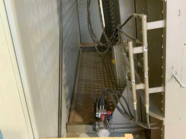 2001 duin machines xxl opsluitbank - afbeelding 5 van  17