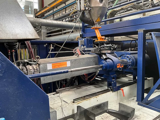 2001 engel es 1050/250 hl-v spuitgietmachine - afbeelding 2 van  22
