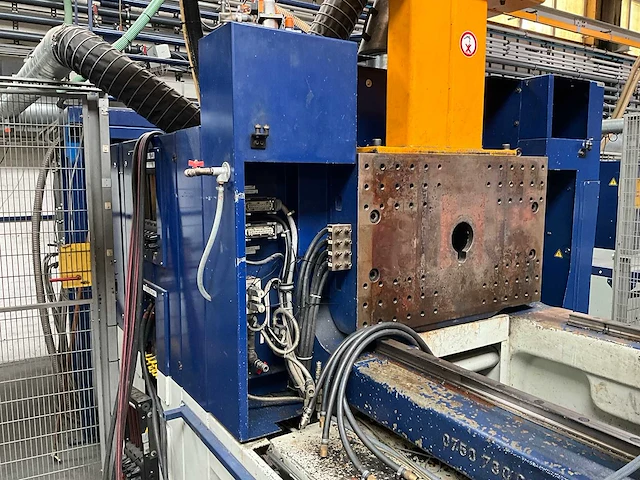 2001 engel es 1050/250 hl-v spuitgietmachine - afbeelding 7 van  22