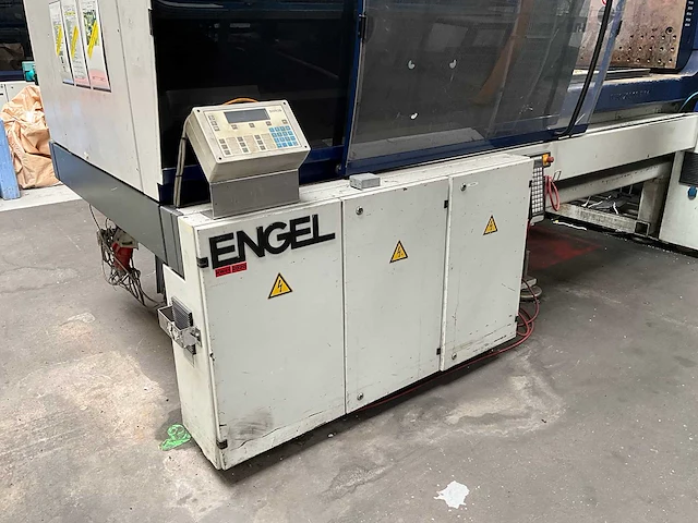 2001 engel es 1050/250 hl-v spuitgietmachine - afbeelding 20 van  22