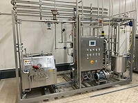 2001 fbf 011 zuivel pasteurisatielijn - afbeelding 1 van  14