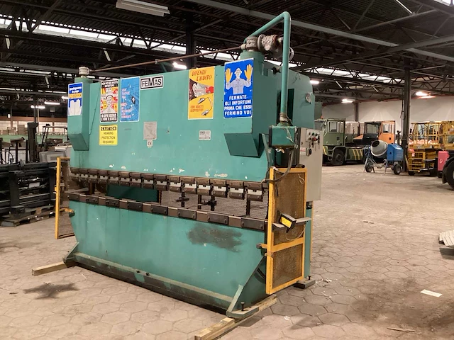 2001 femas pi 80 cnc kantbank - afbeelding 4 van  10