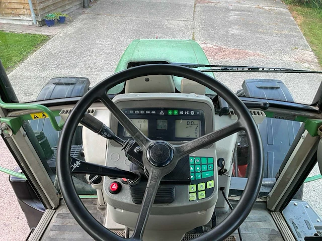2001 fendt 410 vario vierwielaangedreven landbouwtractor - afbeelding 19 van  38