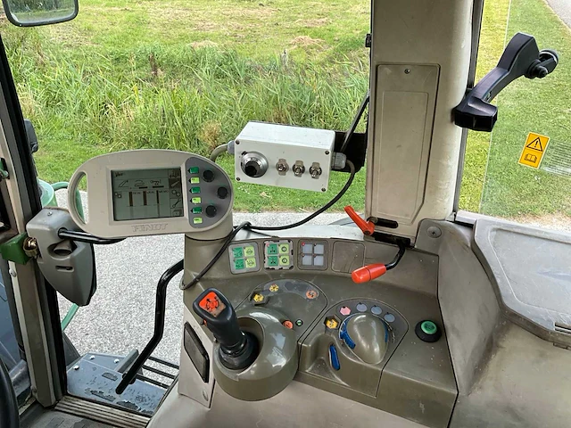 2001 fendt 410 vario vierwielaangedreven landbouwtractor - afbeelding 22 van  38