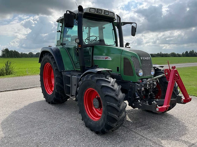 2001 fendt 410 vario vierwielaangedreven landbouwtractor - afbeelding 33 van  38