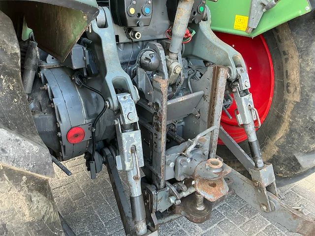 2001 fendt 716 vario vierwielaangedreven landbouwtractor - afbeelding 8 van  44