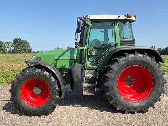 2001 fendt favorit 716 vario vierwielaangedreven landbouwtractor - afbeelding 42 van  46