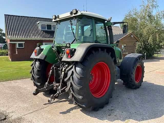 2001 fendt favorit 716 vario vierwielaangedreven landbouwtractor - afbeelding 44 van  46