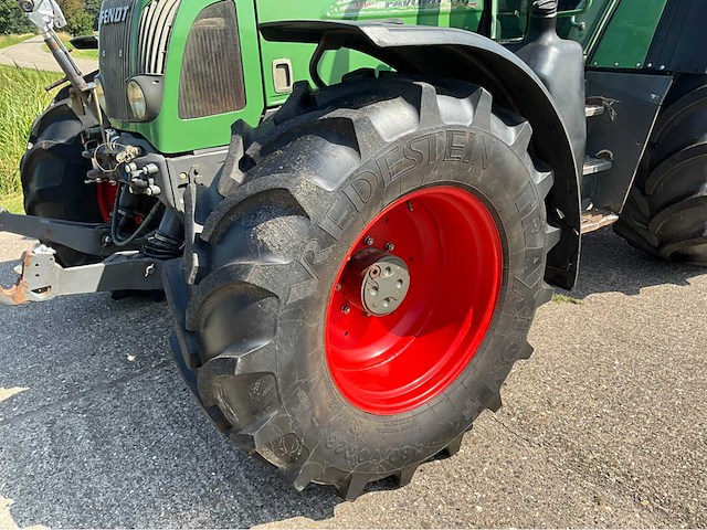 2001 fendt favorit 716 vario vierwielaangedreven landbouwtractor - afbeelding 15 van  46