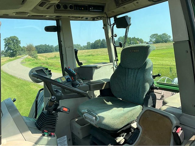 2001 fendt favorit 716 vario vierwielaangedreven landbouwtractor - afbeelding 25 van  46