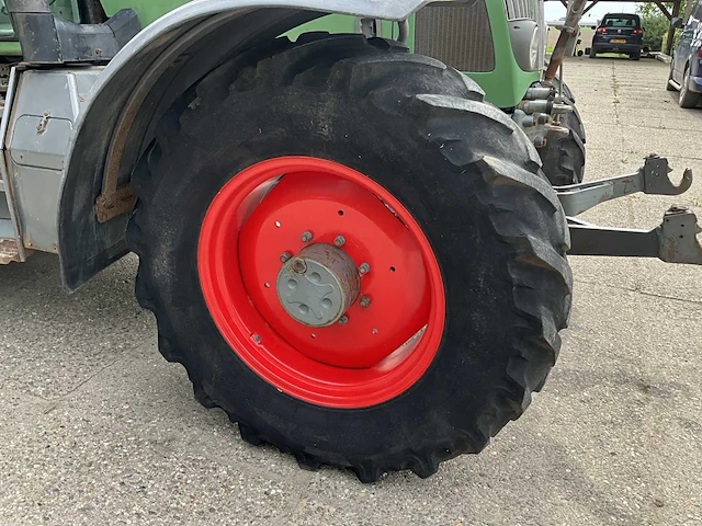 2001 fendt vario favorit 716 vierwielaangedreven landbouwtractor - afbeelding 14 van  38