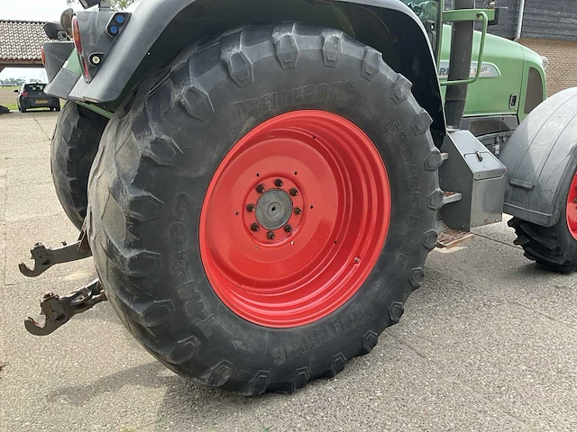 2001 fendt vario favorit 716 vierwielaangedreven landbouwtractor - afbeelding 15 van  38
