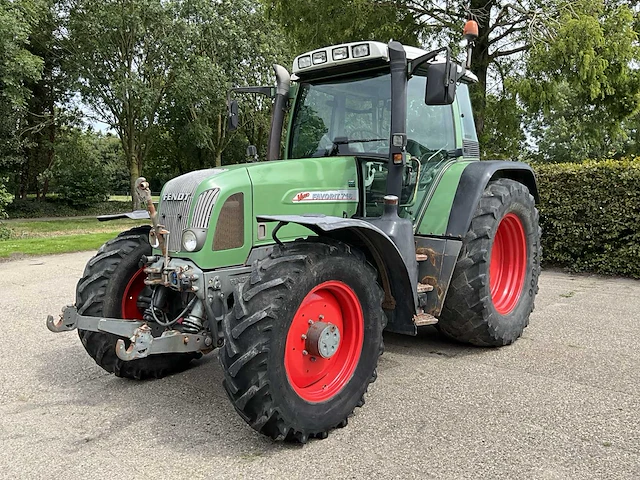 2001 fendt vario favorit 716 vierwielaangedreven landbouwtractor - afbeelding 1 van  38