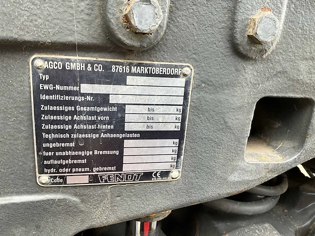 2001 fendt vario favorit 716 vierwielaangedreven landbouwtractor - afbeelding 38 van  38