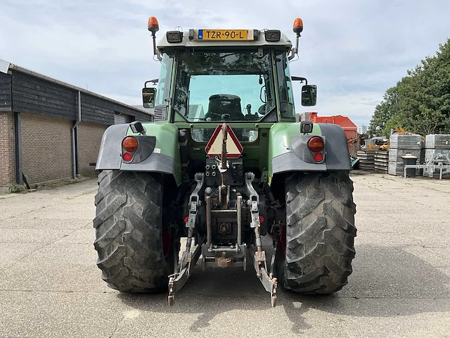 2001 fendt vario favorit 716 vierwielaangedreven landbouwtractor - afbeelding 8 van  38