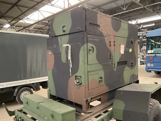 2001 fermont div mep-804a stroomgenerator op aanhanger - afbeelding 9 van  13