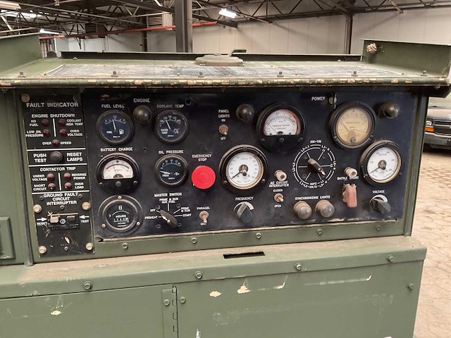 2001 fermont div mep-804a stroomgenerator op aanhanger - afbeelding 9 van  13