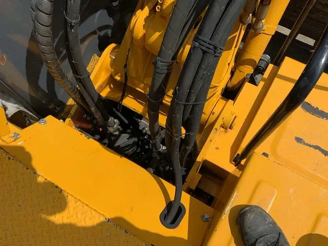 2001 fiat hitachi ex135w banden graafmachine - afbeelding 31 van  42