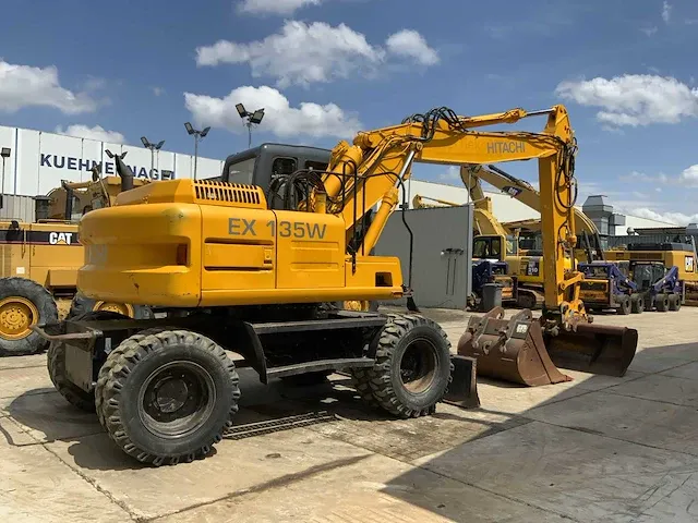 2001 fiat hitachi ex135w banden graafmachine - afbeelding 34 van  42