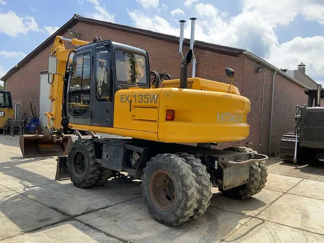 2001 fiat hitachi ex135w banden graafmachine - afbeelding 38 van  42