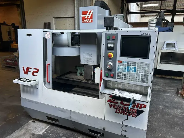 2001 haas vf-2he cnc bewerkingscentrum - afbeelding 1 van  13