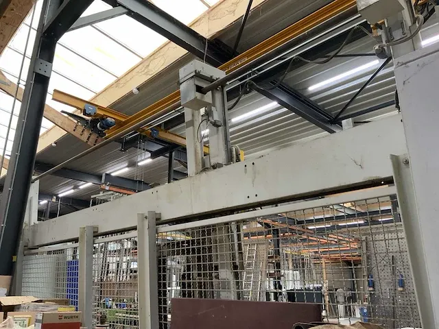 2001 hess lux2000-opto opsluitbank - afbeelding 6 van  16