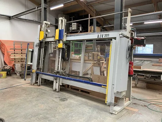 2001 hess lux2000-opto opsluitbank - afbeelding 1 van  16