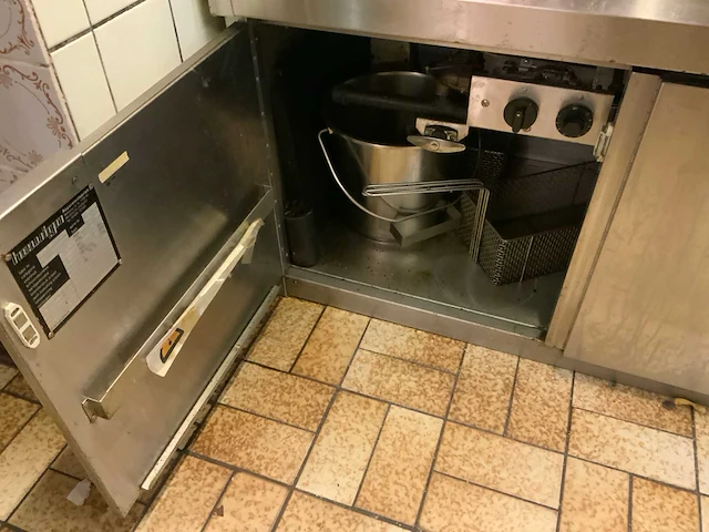 2001 hewigo b22 friteuse (3 zones) - afbeelding 6 van  9