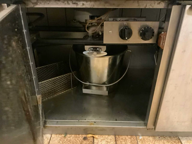 2001 hewigo b22 friteuse (3 zones) - afbeelding 8 van  9
