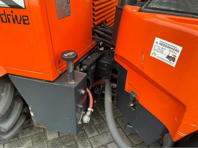 2001 holder c9800h werktuigdrager - afbeelding 18 van  26