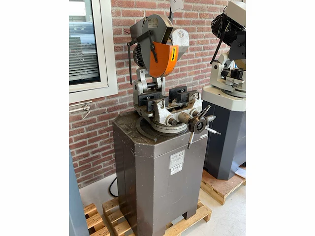 2001 huvema hu 315 clk afkortcirkelzaagmachine - afbeelding 2 van  6