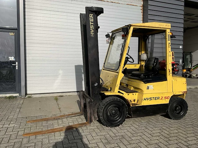 2001 hyster h2.50 xm vorkheftruck - afbeelding 1 van  12