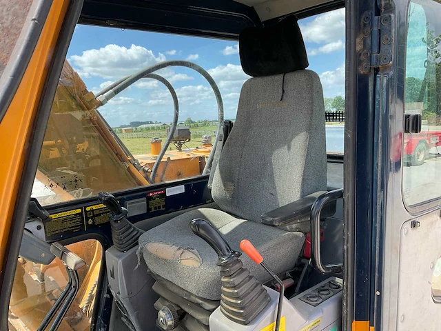 2001 hyundai robex 130lc-3 rupsgraafmachine - afbeelding 19 van  43