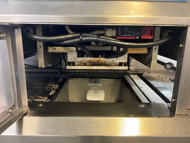 2001 ilpra speedy n rvs topsealmachine - afbeelding 11 van  13
