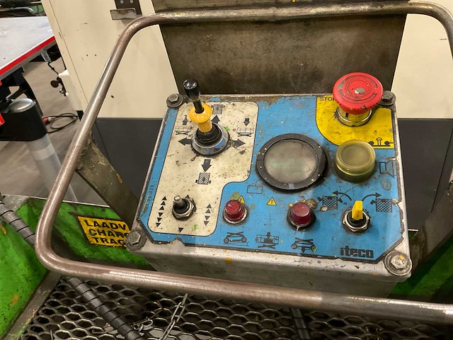 2001 iteco ig 6084 hoogwerker - afbeelding 4 van  5